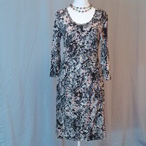 Calvin Klein form fitting comfortable size 6 stretchy dress.